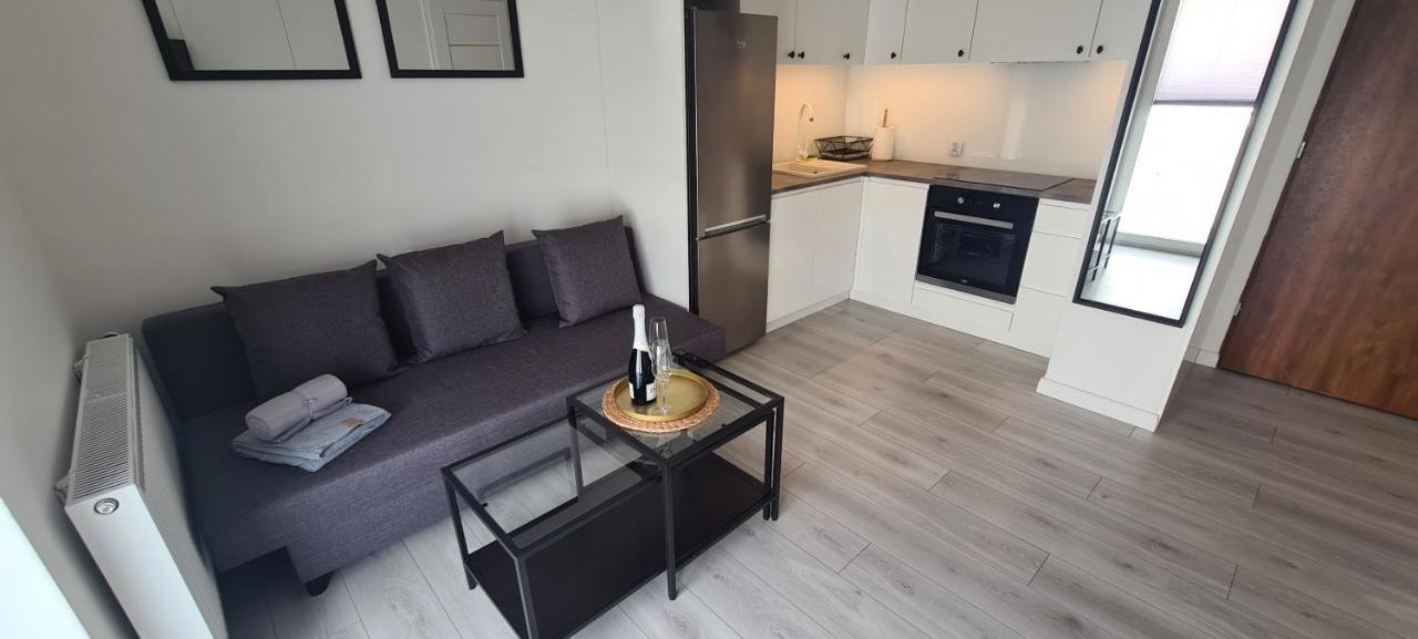 61 - Apartamenty Siedlce - Nowy Apartament W Centrum Przy Ul 3 Maja 51A エクステリア 写真