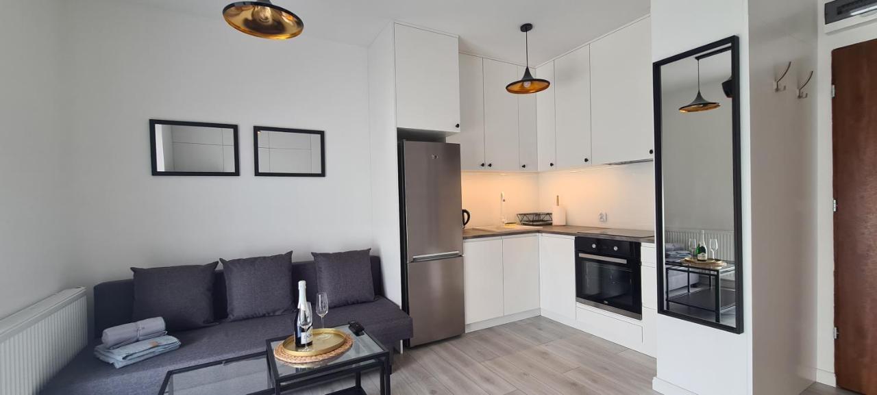 61 - Apartamenty Siedlce - Nowy Apartament W Centrum Przy Ul 3 Maja 51A エクステリア 写真