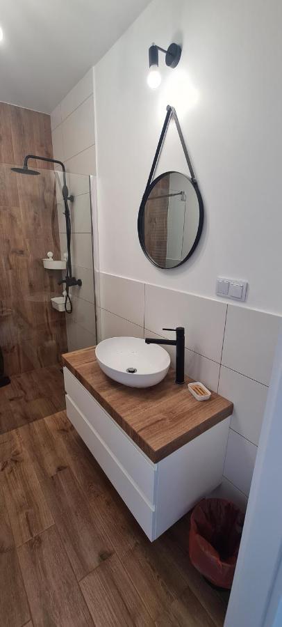 61 - Apartamenty Siedlce - Nowy Apartament W Centrum Przy Ul 3 Maja 51A エクステリア 写真